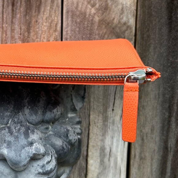 Everlane The Leather Zip Pouch Clutch Orange - Picture 13 of 15